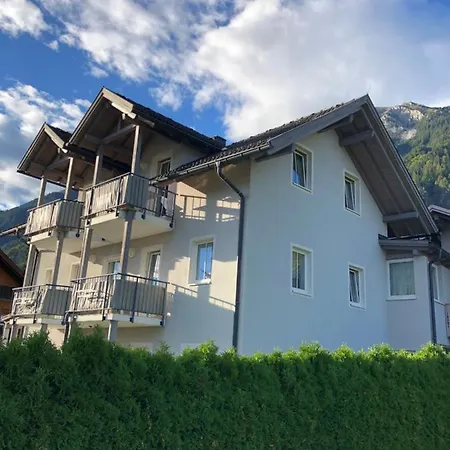 Isabelle Terra Apartment