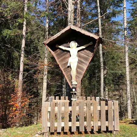 Isabelle Terra Apartment *