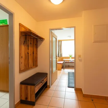 Isabelle Terra Apartment *