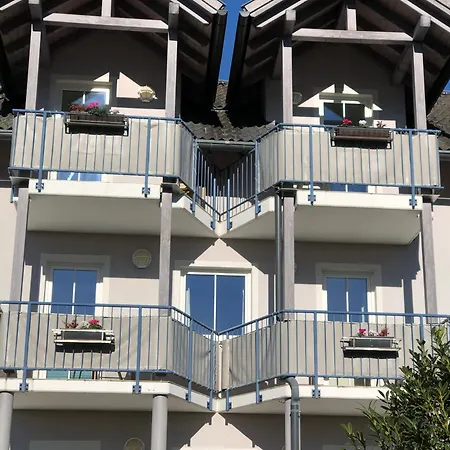 Isabelle Terra Apartment